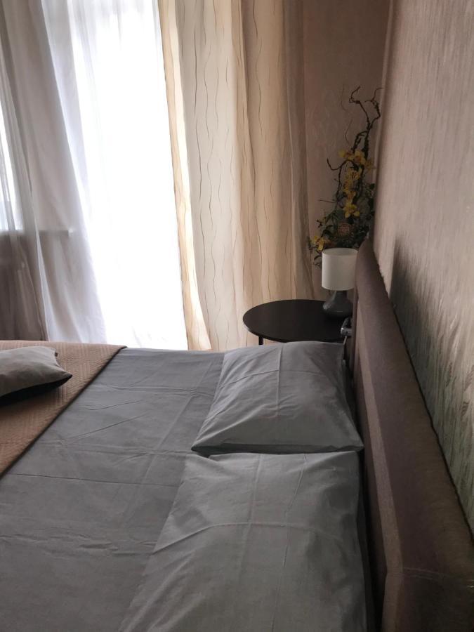 Rent Apartment In The Center Of צ'רניהיב מראה חיצוני תמונה