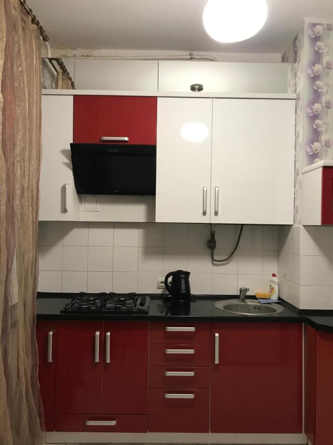 Rent Apartment In The Center Of צ'רניהיב מראה חיצוני תמונה