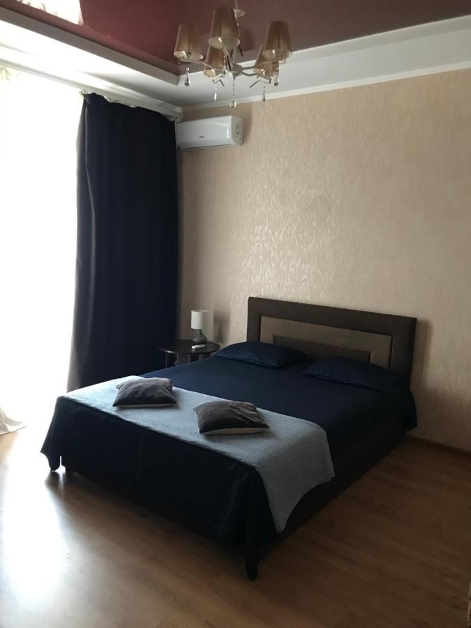 Rent Apartment In The Center Of צ'רניהיב מראה חיצוני תמונה