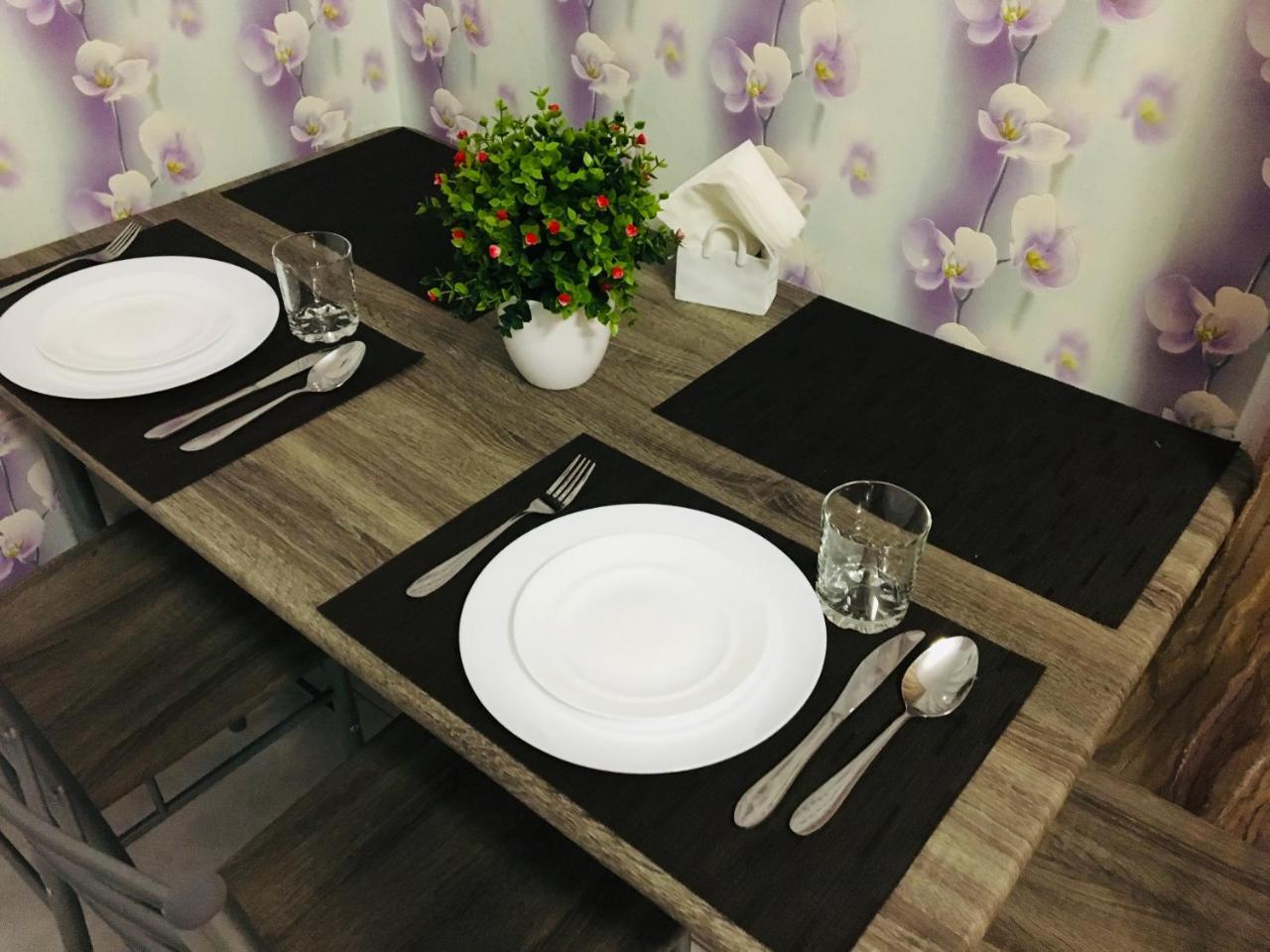 Rent Apartment In The Center Of צ'רניהיב מראה חיצוני תמונה